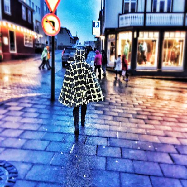 How to Walk in the Rain